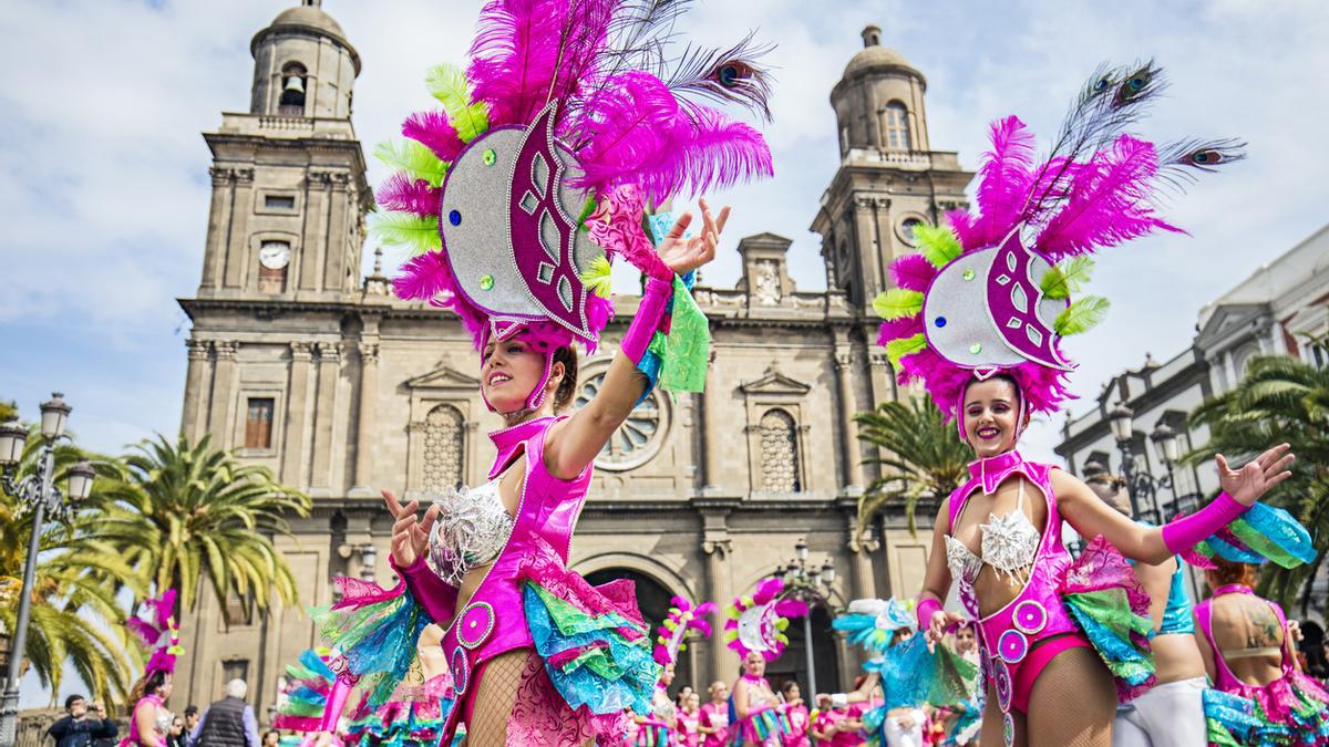 Febrero es sinónimo de Carnaval: las mejores ciudades de España donde celebrarlo