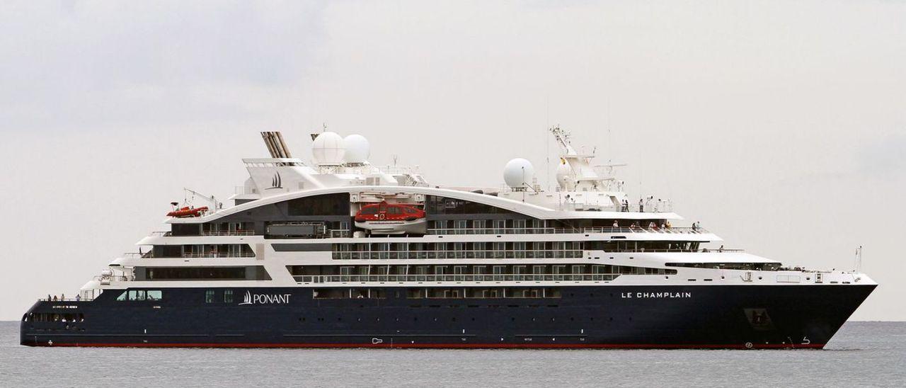 Das Schiff &quot;Le Champlain&quot; besucht Palma de Mallorca zum ersten Mal.