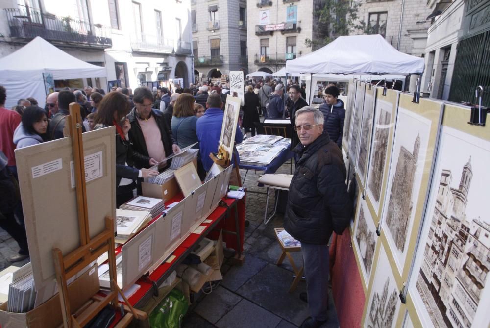 Milers de persones omplen el Barri Vell de Girona per Tots Sants - Fires de Girona 2018