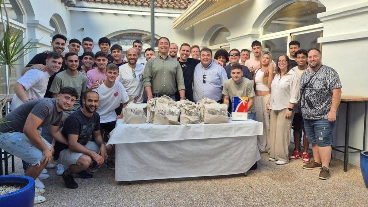 Visita a la Tourist Info.