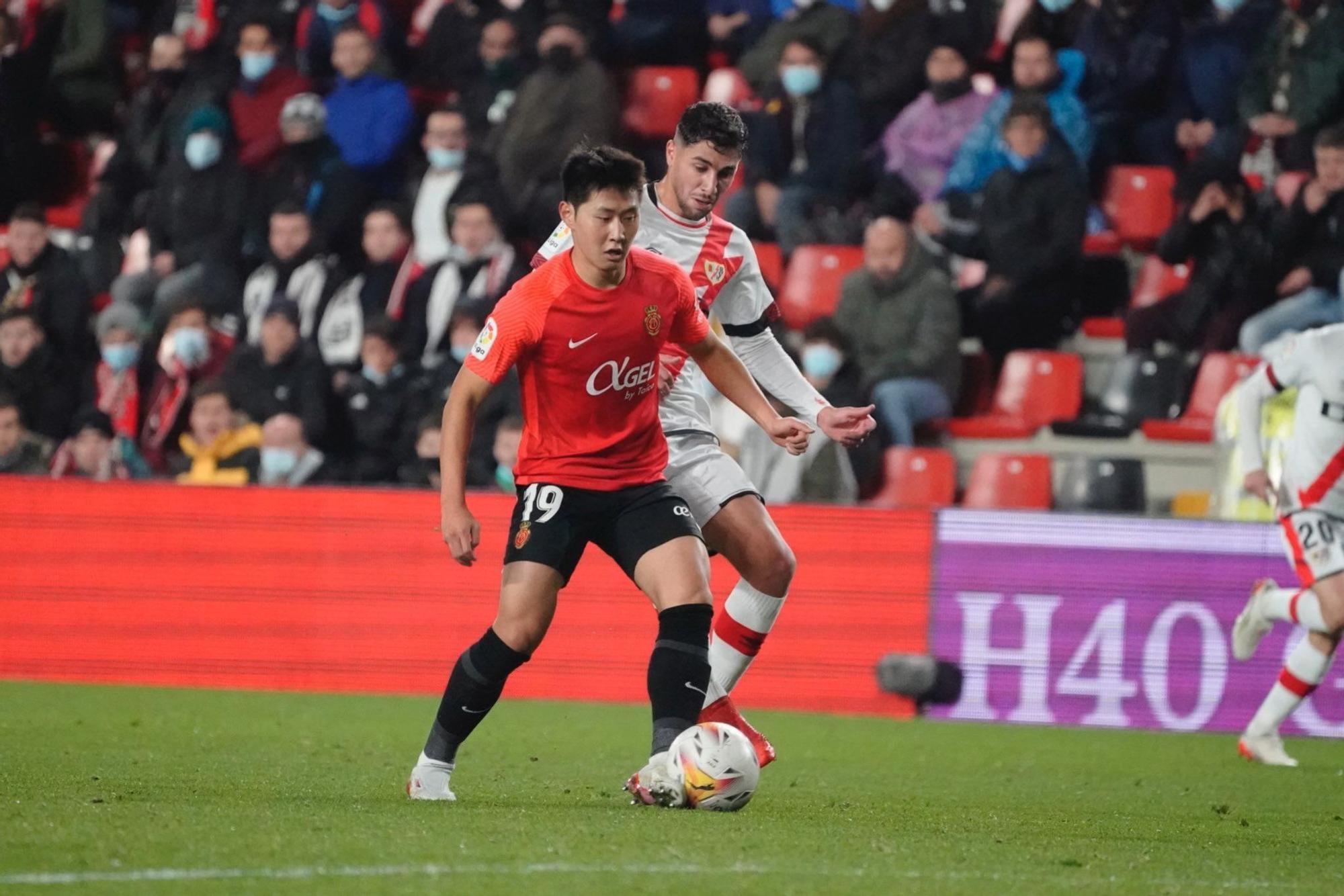 Esperpéntico Mallorca en Vallecas (3-1)