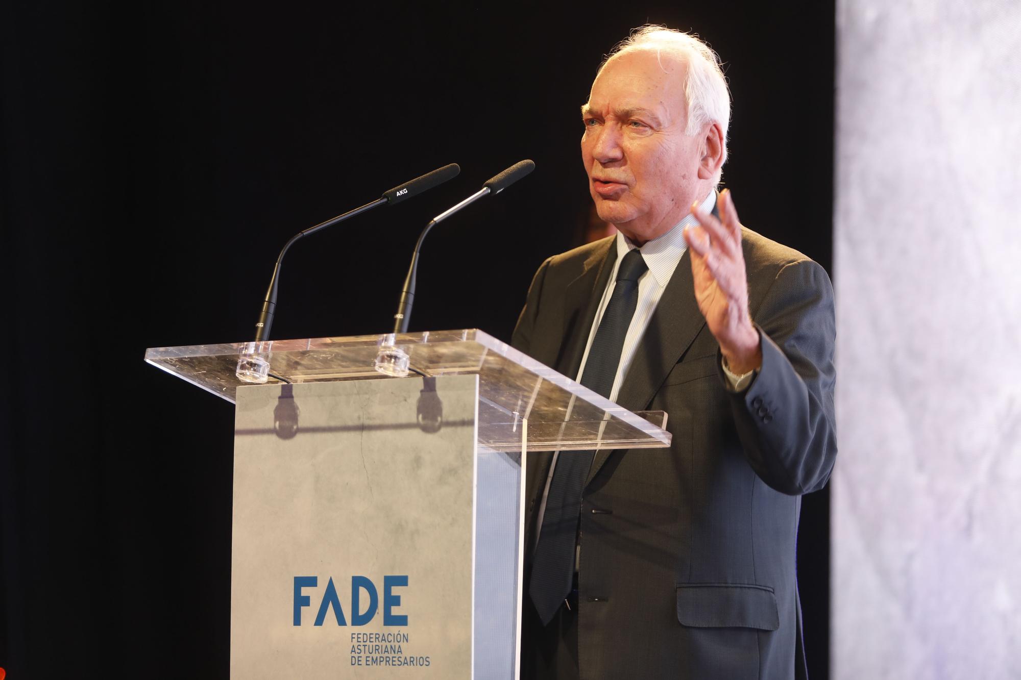 EN IMÁGENES: Entrega de los premios a la empresa y a la trayectoria empresarial de la FADE