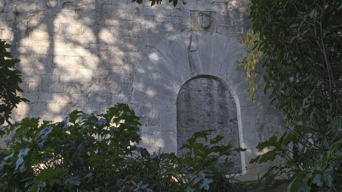 L’escut de la reina Joana.
