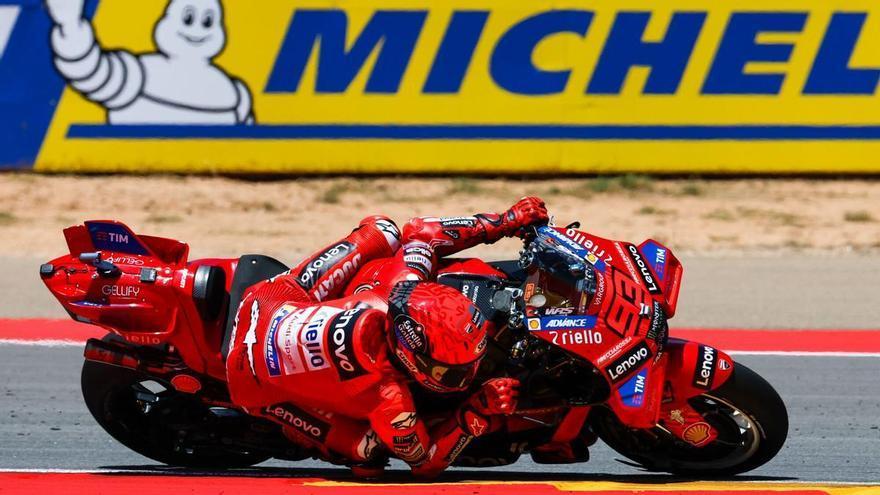 Marc Márquez inizia il fine settimana segnando territorio nel suo giardino