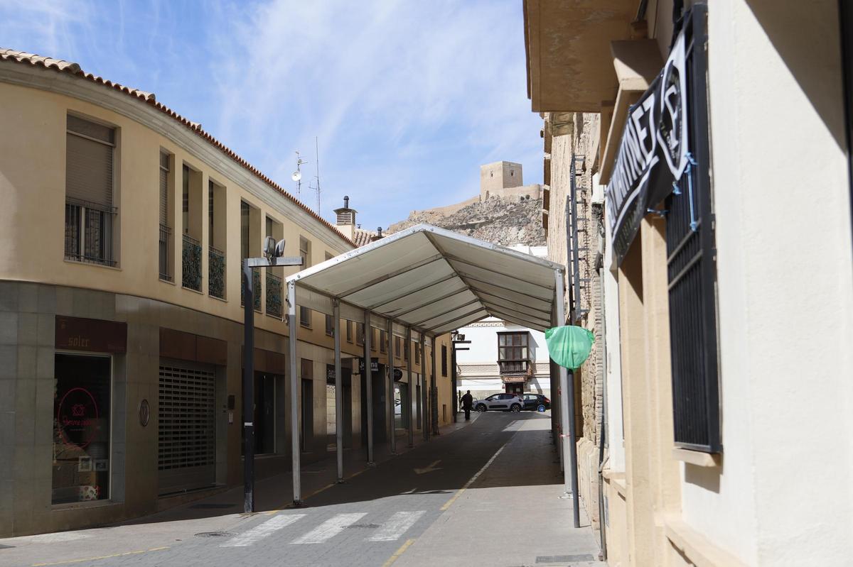 Carpa ubicada en la calle Presbítero Emilio García (imagen de archivo).