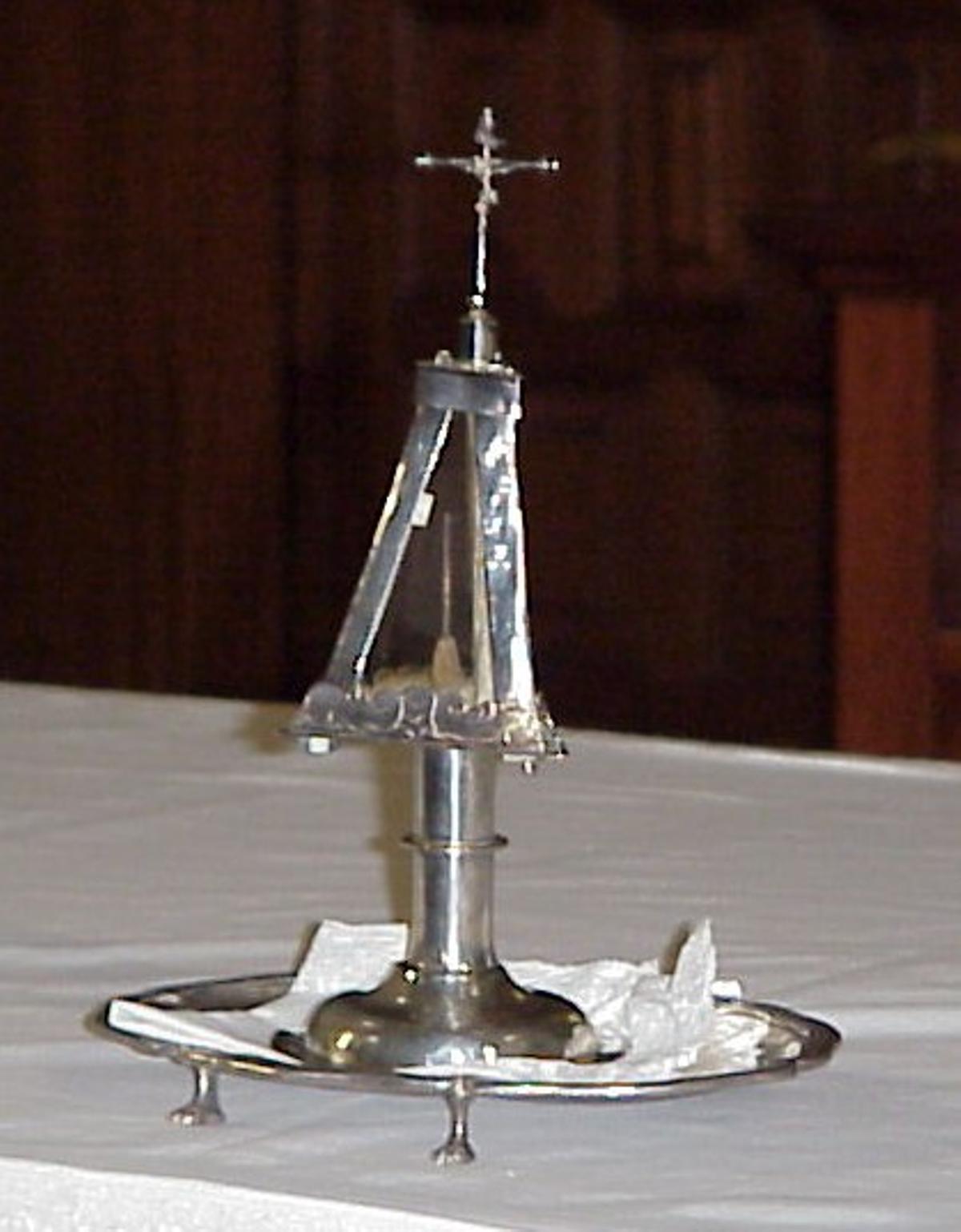 Reliquia de la Espina de la Corona del Cristo.