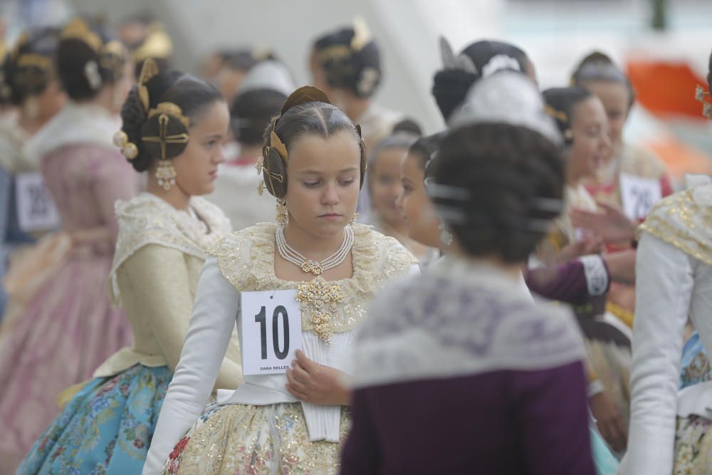 Las candidatas a Fallera Mayor Infantil visitan el Museo Príncipe Felipe