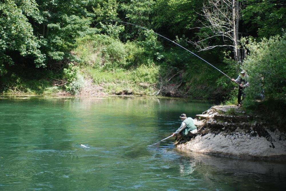 El mundo de la pesca en Asturias llora la pérdida de Julio Ampudia