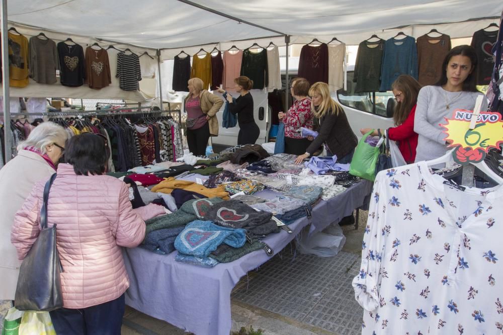 Mercadillo semanal del Cénit