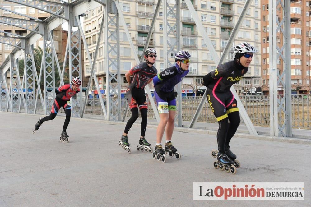 Murcia Maratón. Patinadores en carrera