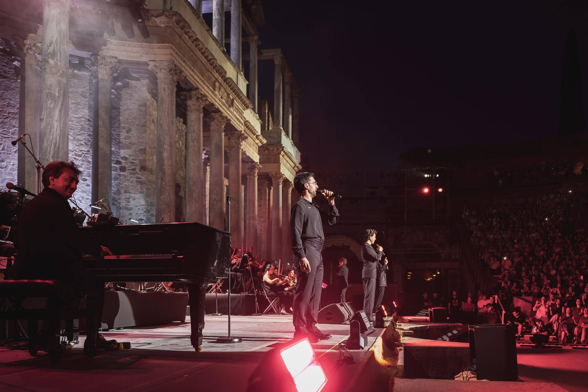 El concierto de Il Volo en el Teatro Romano de Mérida, en imágenes