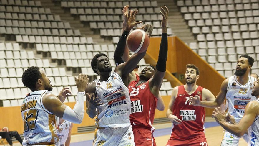 Es torna a ajornar el partit Canoe-Bàsquet Girona