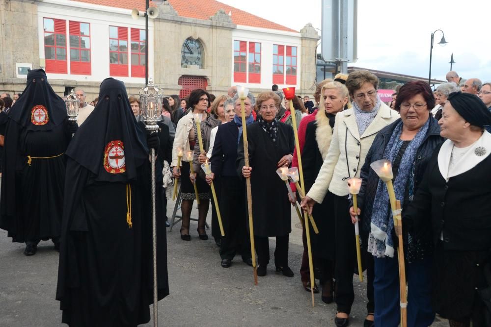 Procesión del Santo Entierro en Cangas