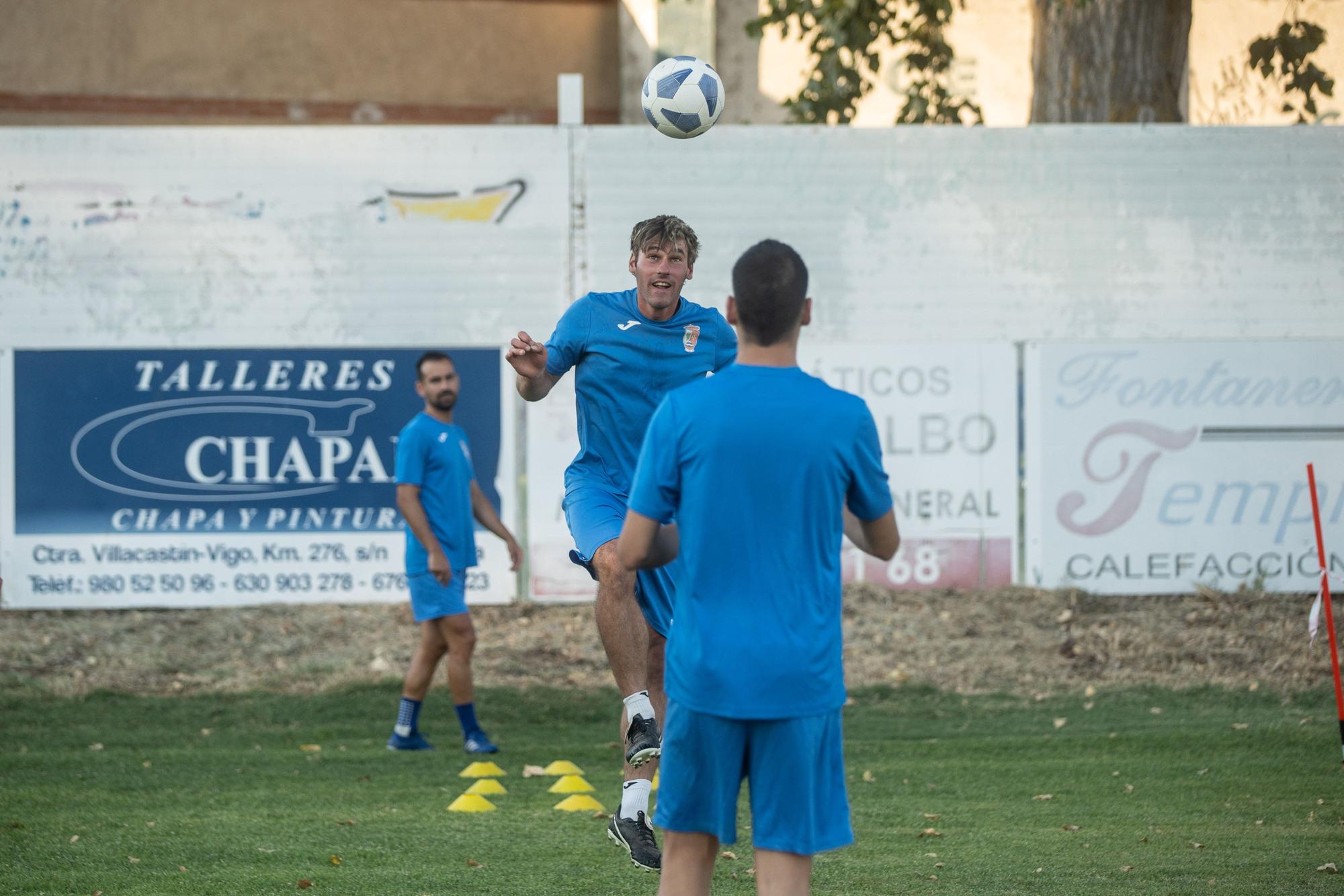 GALERIA | Primer entrenamiento del nuevo CD Villaralbo