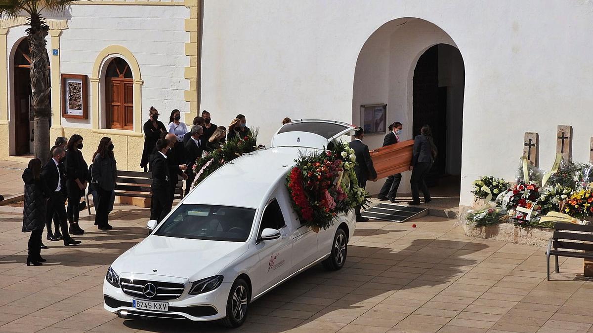 Sentido adiós en Formentera a José Costa Mayans