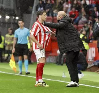 Nacho Méndez, sobre un derbi entre el Sporting y el Oviedo en el play-off: "No le tengo miedo"