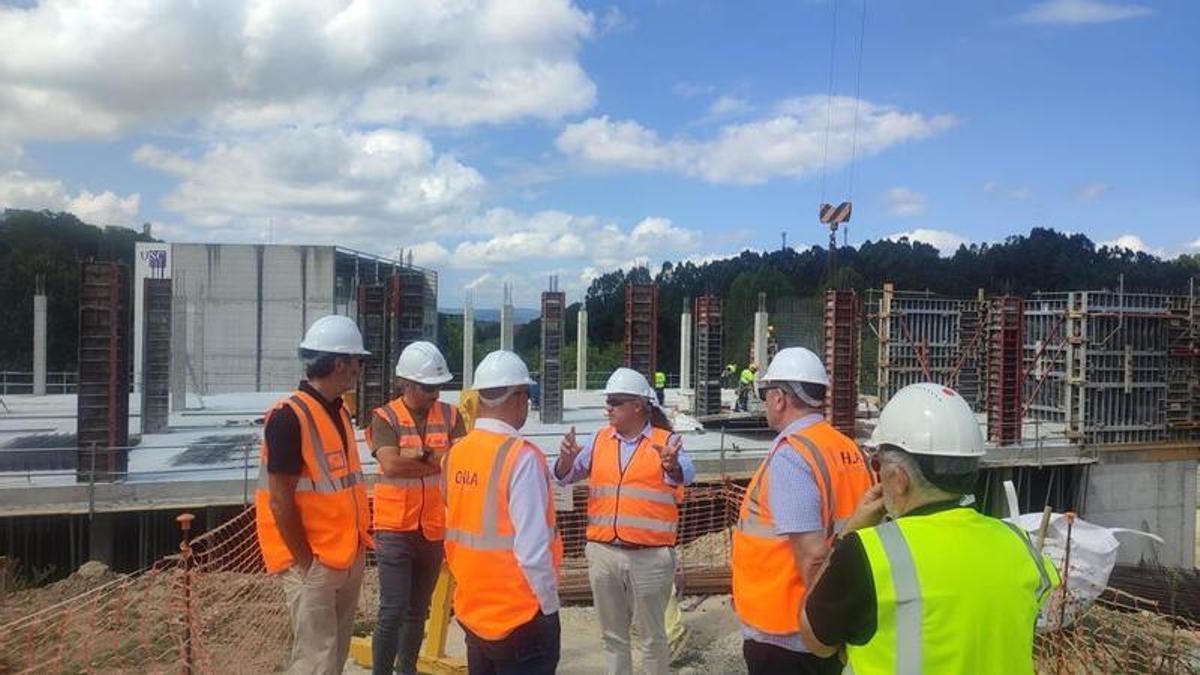 La nueva Facultad de Farmacia de Santiago comienza a tomar forma