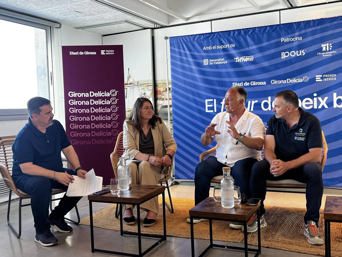 Les imatges de la taula rodona "El futur del peix blau"