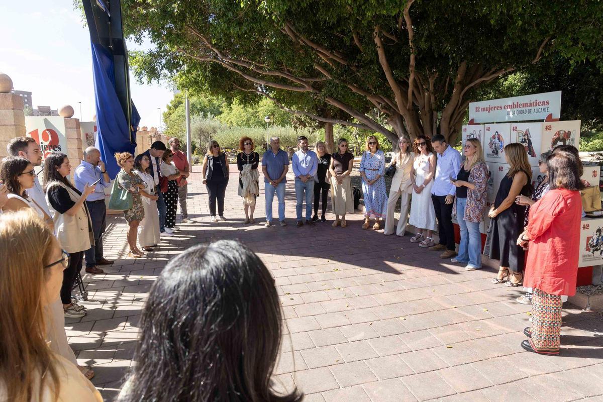 El nuevo centro Impulsalicante ya tiene el nombre de Alejandrina Candela, fundadora de la Horchatería Azul de Alicante El nuevo centro Impulsalicante ya tiene el nombre de Alejandrina Candela, fundadora de la Horchatería Azul de Alicante