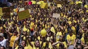 Govern i sindicats no arriben a un acord i avui continuen negociant