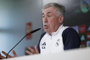 Carlo Ancelotti habla sobre las críticas: “No me he encontrado a ningún aficionado triste”