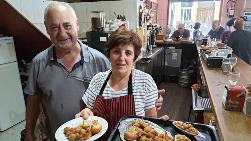 Adiós a uno de los bares míticos de A Coruña: Monte Alto se queda sin sus callos en 'lanchiña' y con palillo