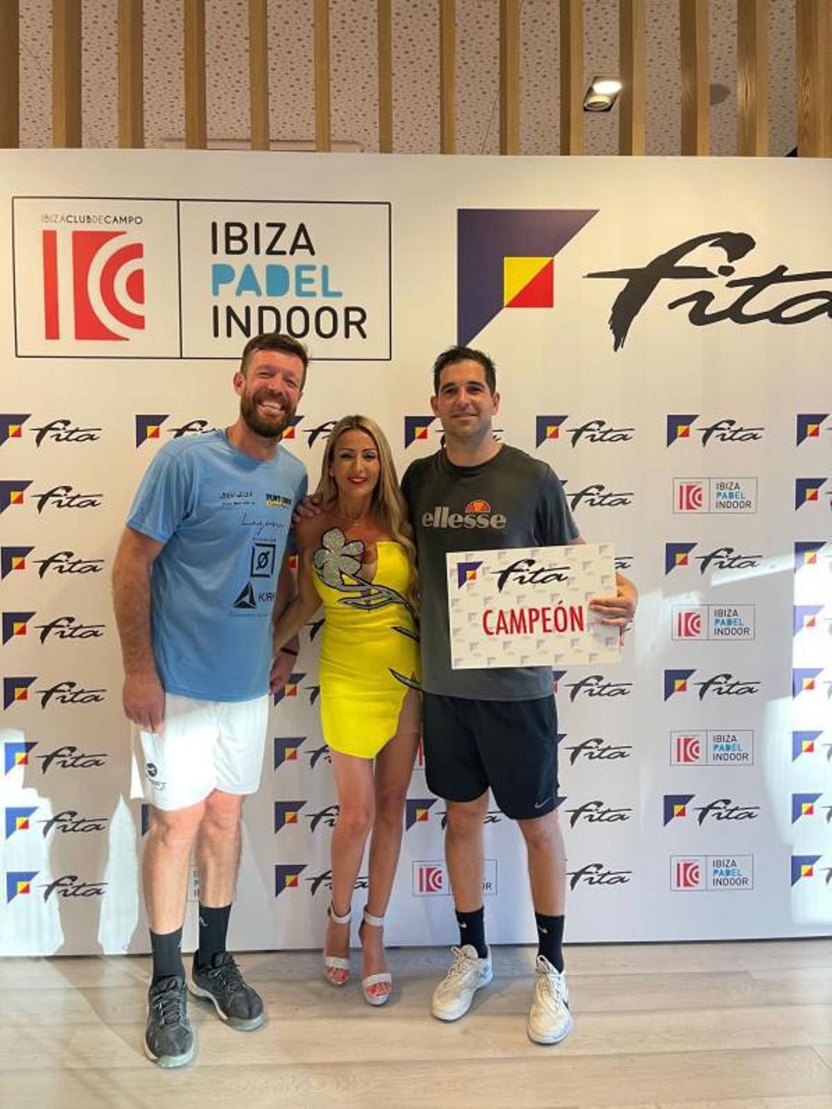 más de 450 participantes en el torneo fita de pádel
