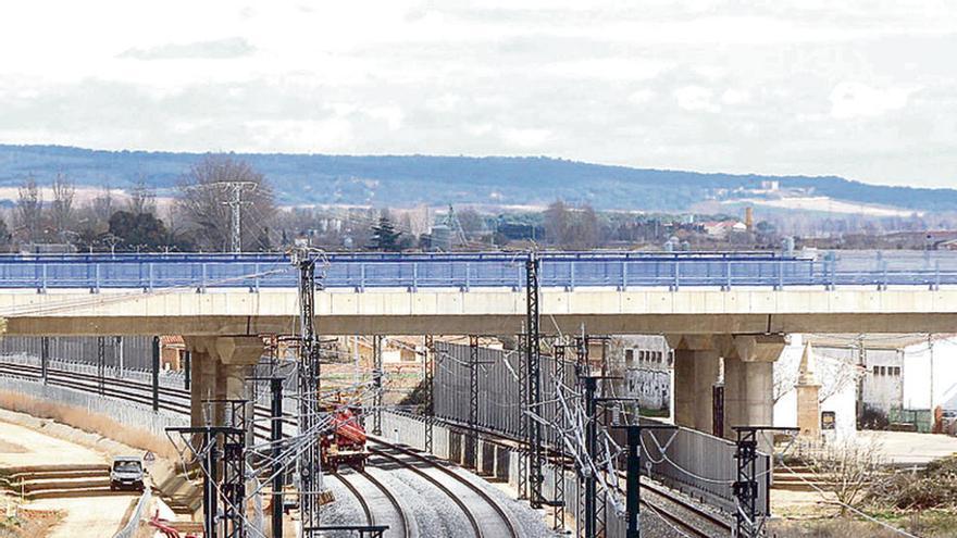 ADIF niega que las obras del AVE estén paradas en Zamora