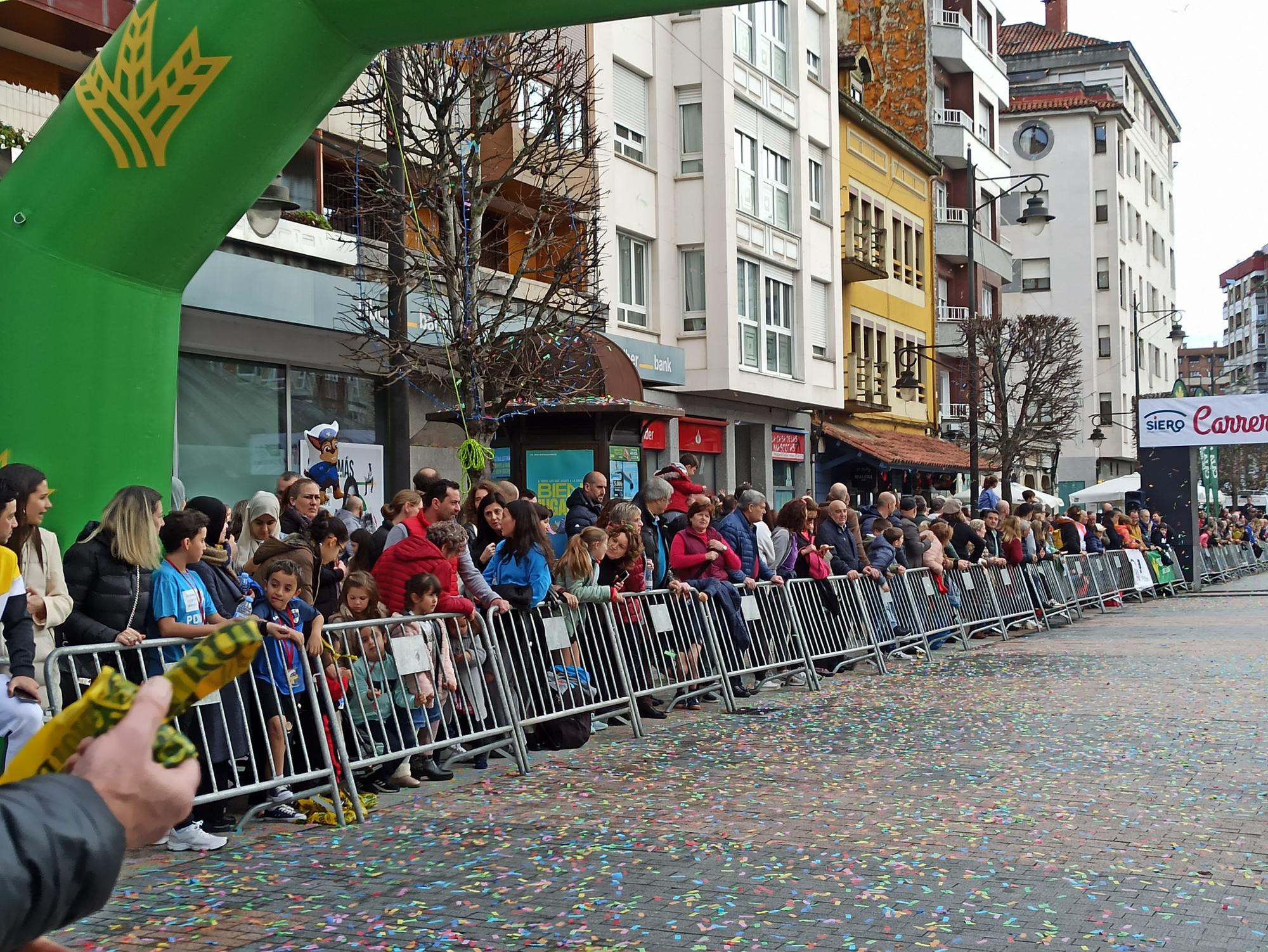 Casi 1.500 participantes disputan la carrera de Fin de Año de Pola de Siero