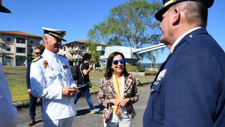 Una de las visitas de Robles a la Escuela Naval, en 2022.