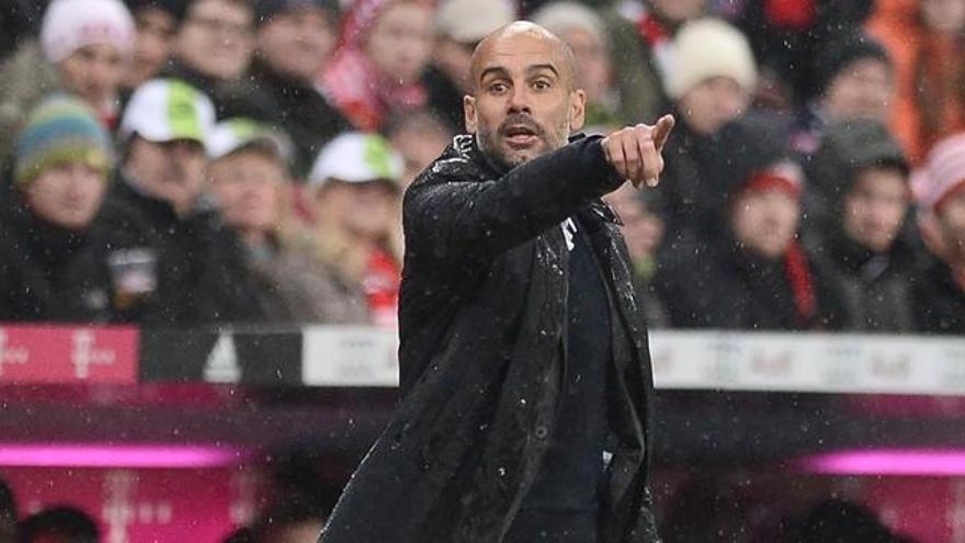 Guardiola firma por el City por tres años