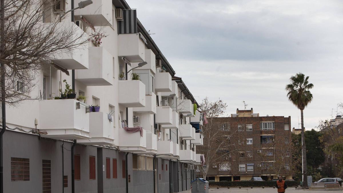 Edificios del barrio de Baladre en el Port de Sagunt.