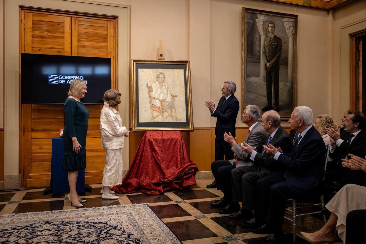 El Gobierno de Aragón presenta el retrato de la expresidenta Luisa Fernanda Rudi.