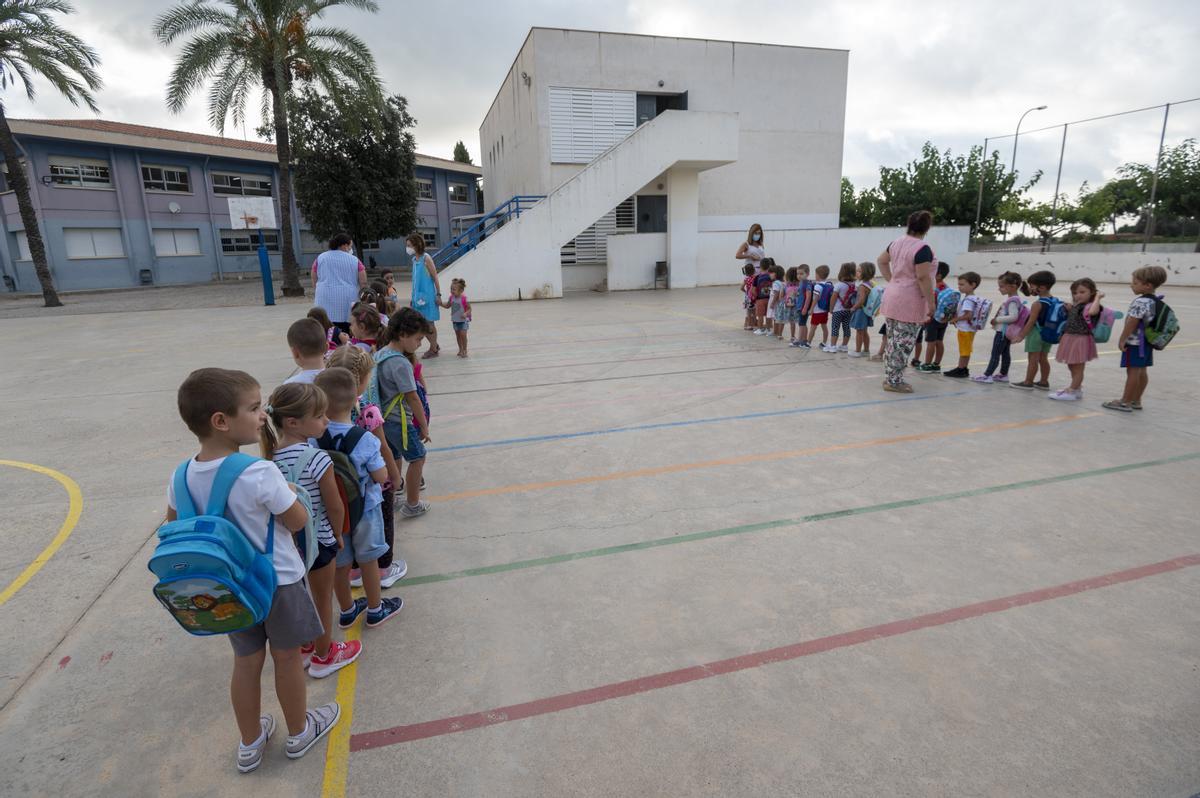 Inicio del curso escolar en la escuela Joan Baptista Serra de Alcanar.