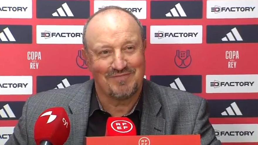 Rafa Benítez: “Lo normal es ganar estos partidos, pero hay que ver cómo”