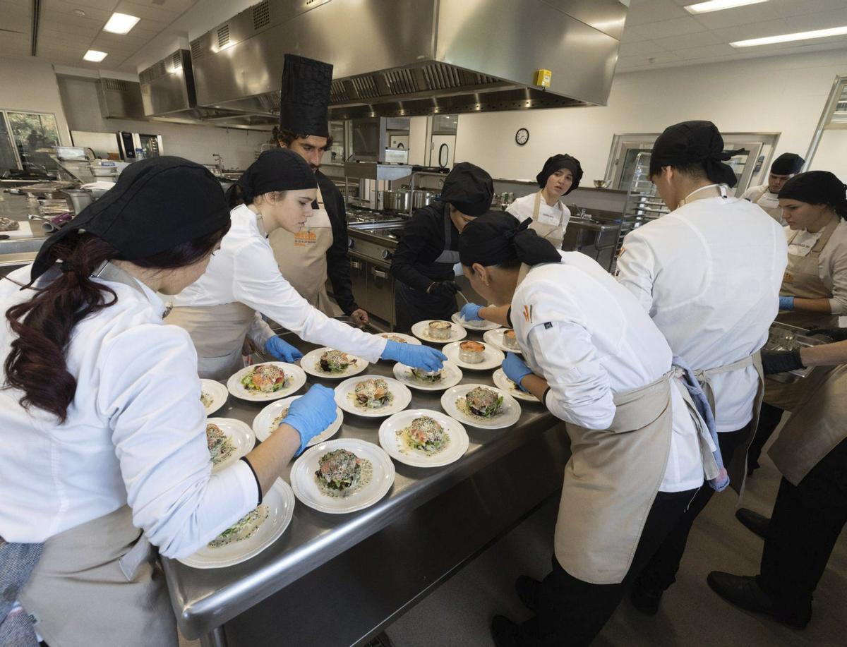 Comida de Navidad celebrada en la Escuela de Hostelería de Eivissa.