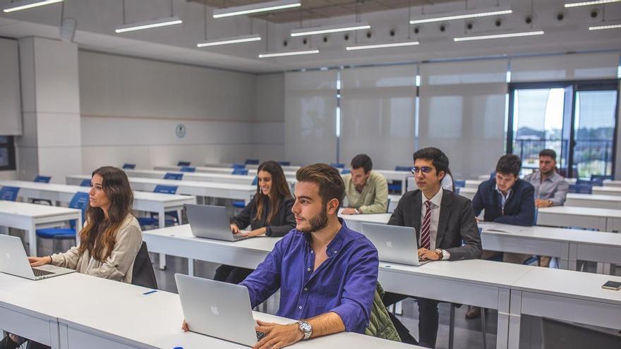 El camino hacia la especialización: Loyola apuesta por un nuevo postgrado en Córdoba