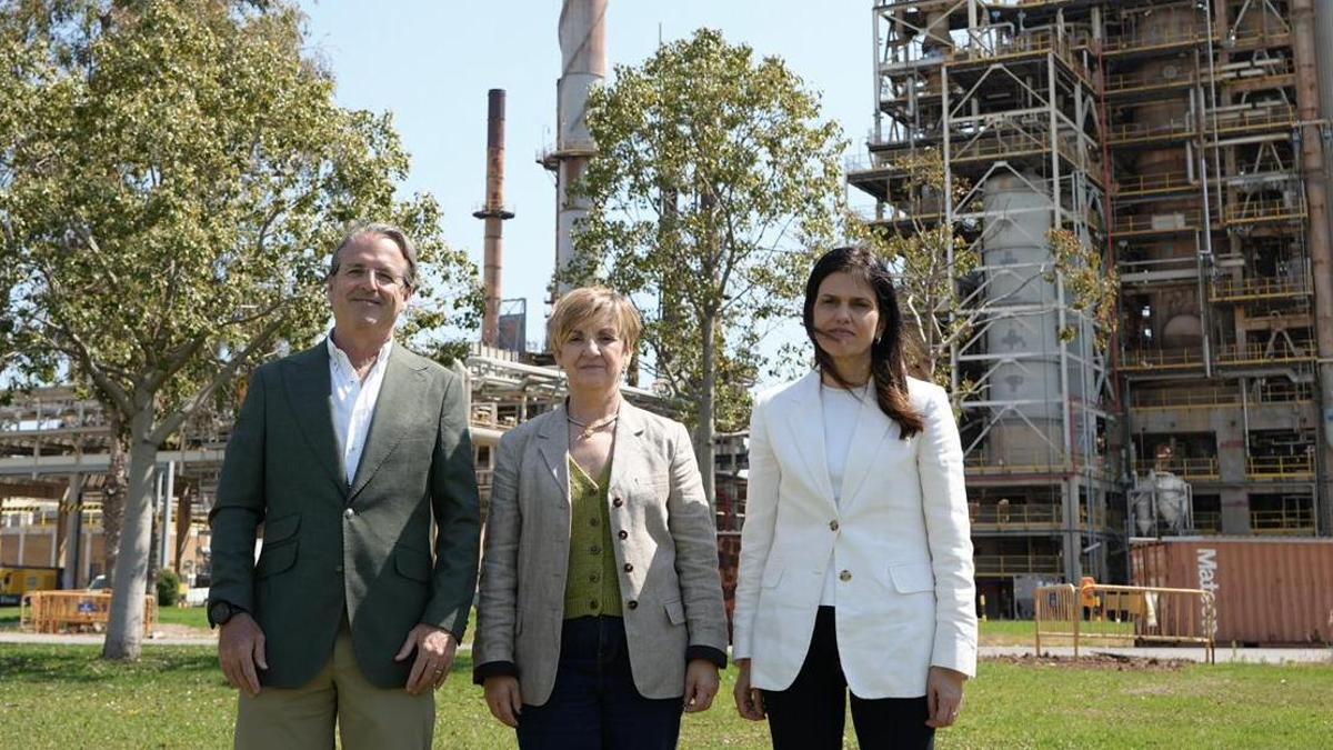 La consellera de Industria, Marián Cano, en su visita a bp.