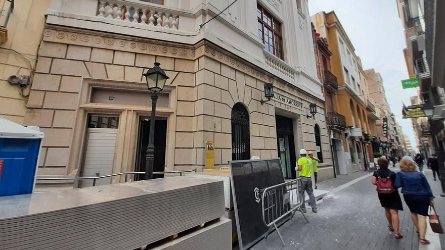CaixaBank abrirá una oficina ‘store’ en su edificio protegido de Vila-real