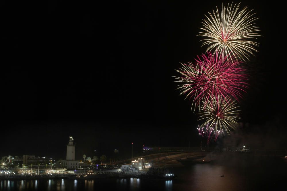 Vanesa Martín abre los días de fiesta con su pregón, seguido del espectáculo de fuegos artificiales y del concierto de la eurovisiva Barei