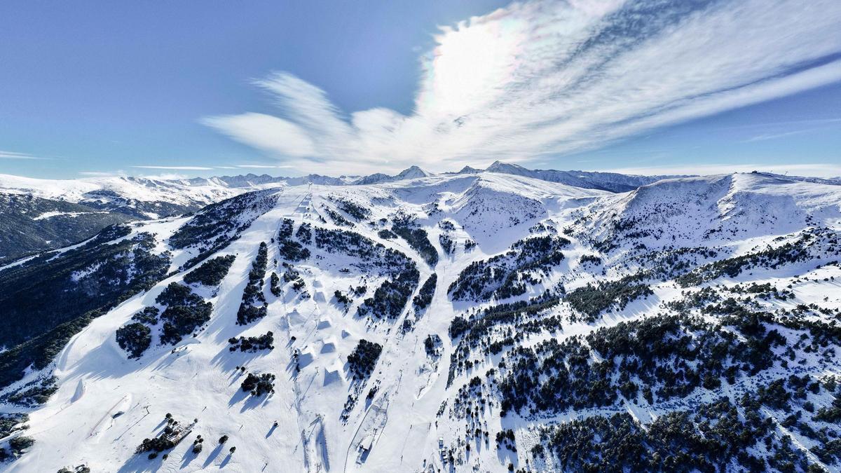 Las últimas nevadas permiten a Grandvalira estrenar la temporada en excelentes condiciones