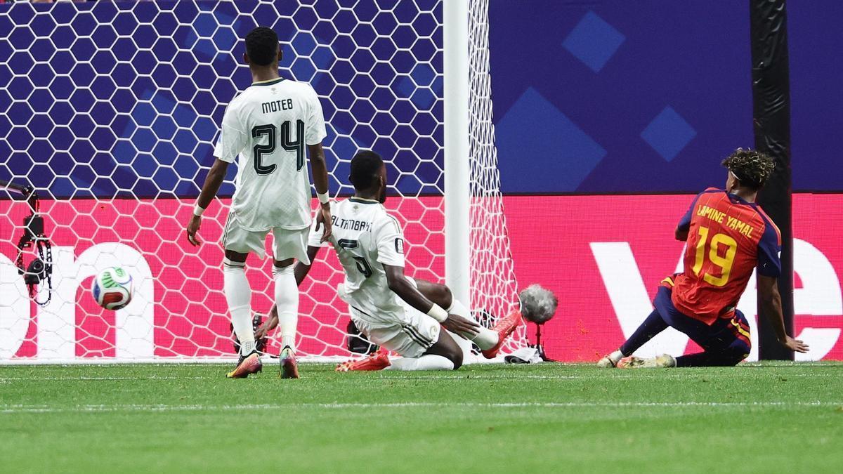 Lamine Yamal marca el primer gol d'Espanya en el Mundial
