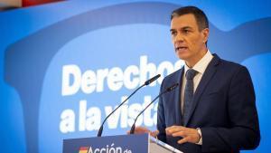 Sánchez anuncia que el curs vinent els menors de fins a 16 anys rebran una ajuda de 100 euros per a ulleres o lents de contacte