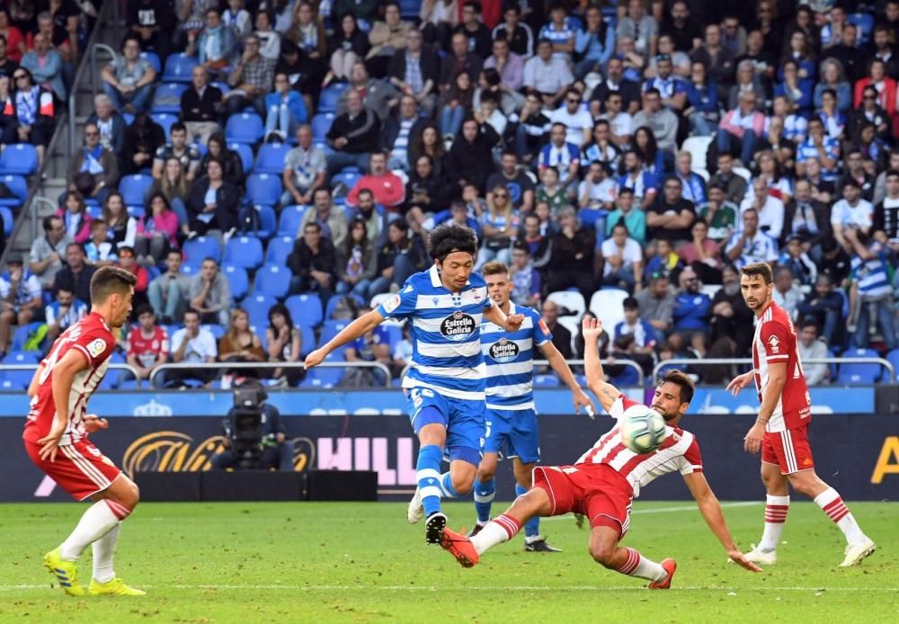 El Dépor empata en Riazor ante el Almería