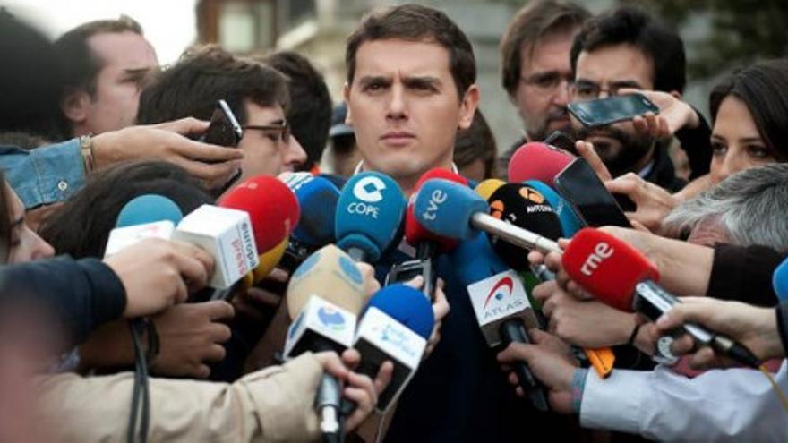 Albert Rivera condena la agresión a Rajoy