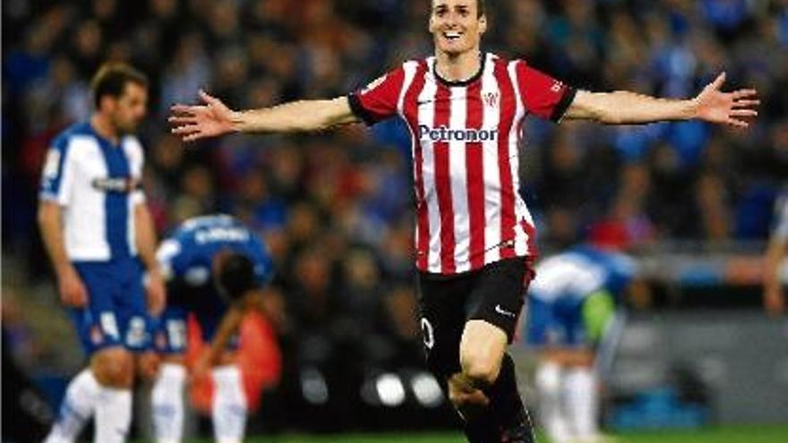 Aduriz va obrir el camí de la victòria i de la classificació de l&#039;Athletic, per a desesperació dels espanyolistes.