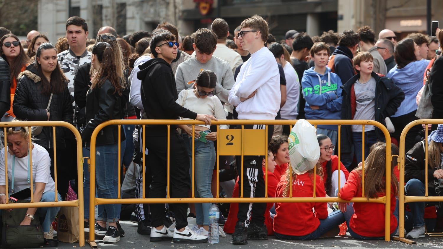 Búscate en la mascletà del 2 de marzo