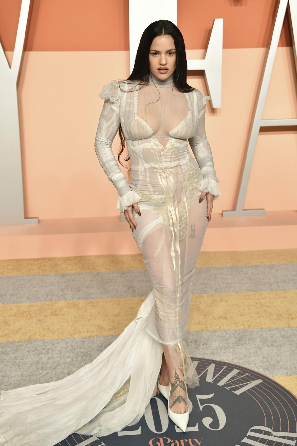 Rosalía en la fiesta de Vanity Fair después de los premios Oscar