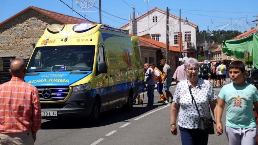 La UVI móvil de O Salnés atendió 207 emergencias en verano, la mitad de ellas en Sanxenxo