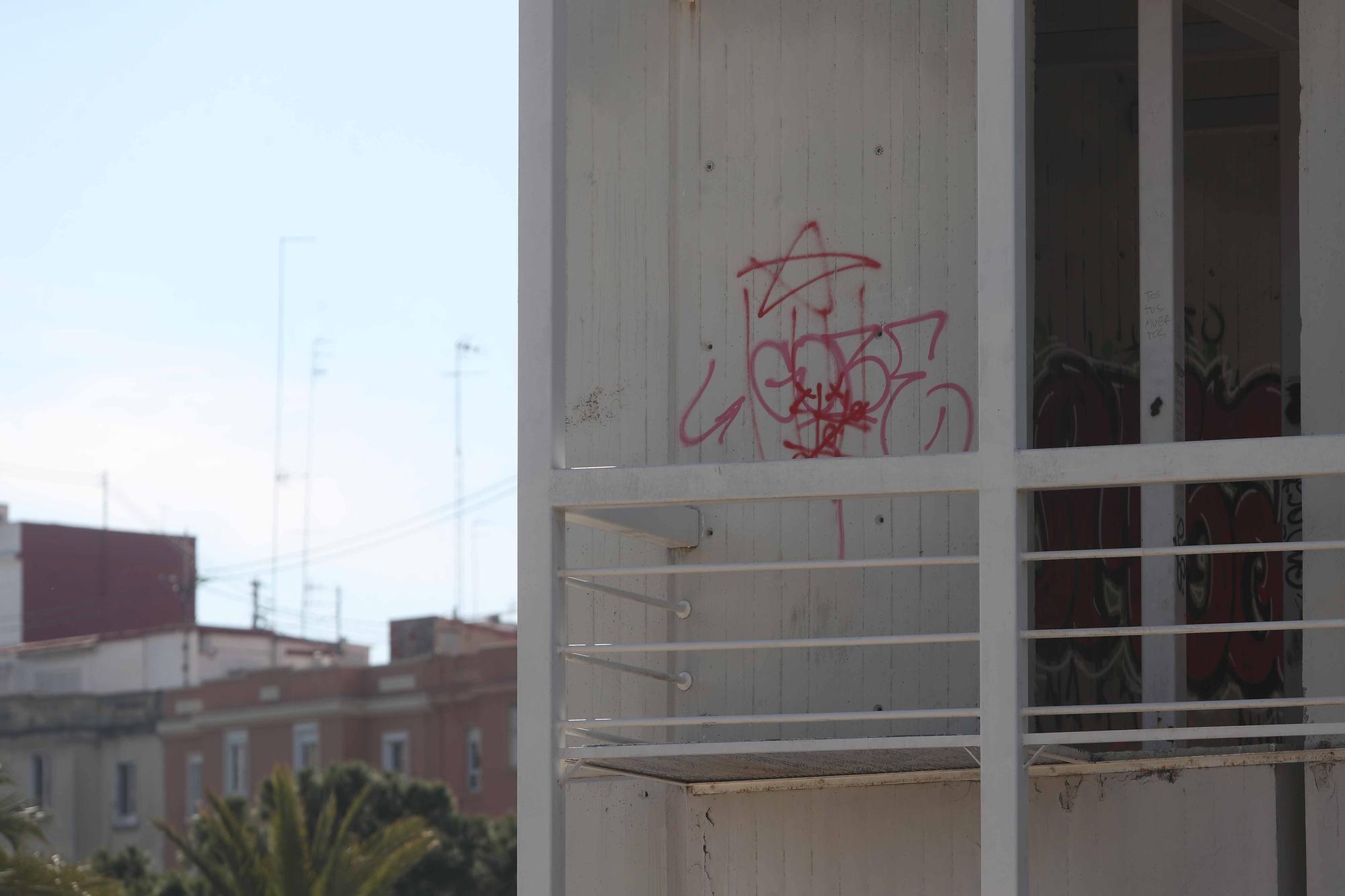 La Casa del Agua del jardín del Turia, en estado de abandono